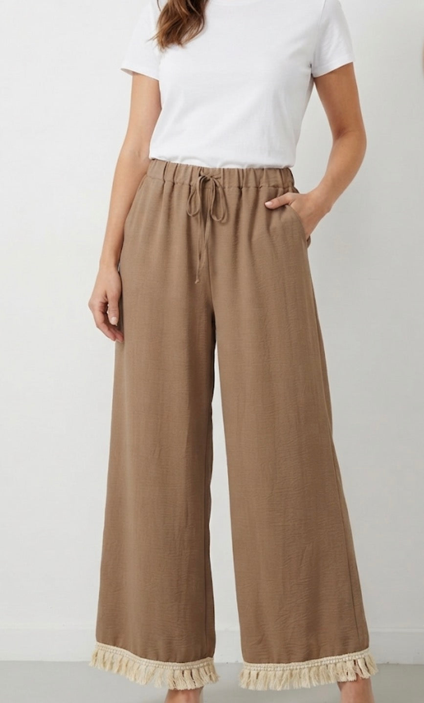 Pantalón Palazzo con flecos